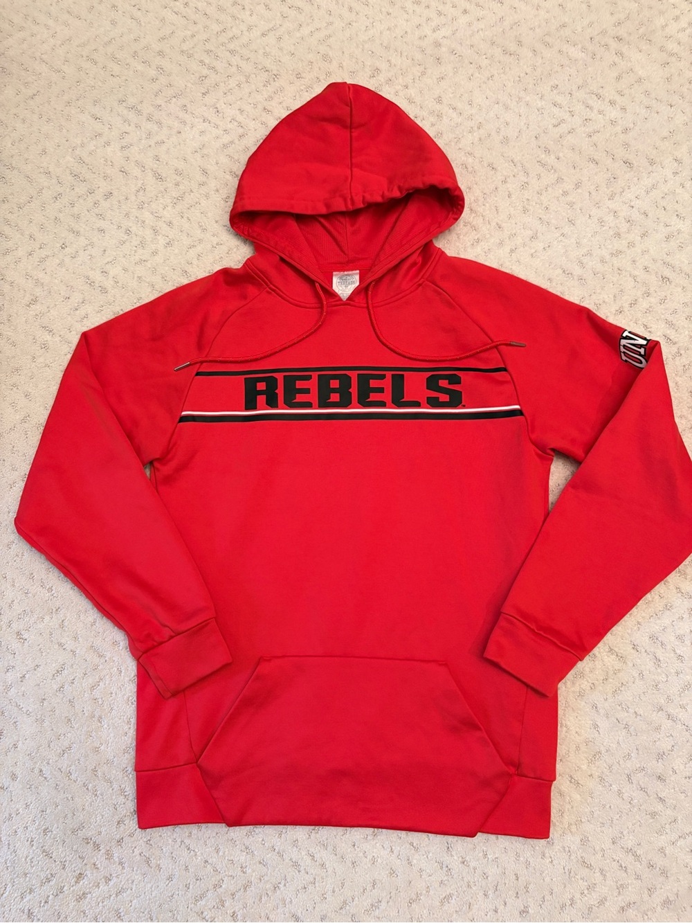 UNLV Rebels Rivalry Threads Collegiate Hoodie Sweatshirt Mens Size Small Red